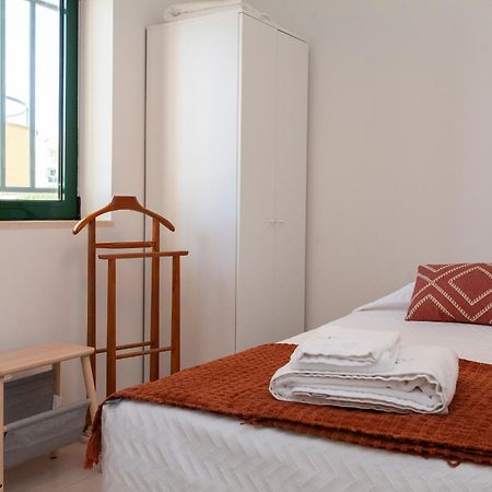 Apartamento Quinta Dos Pinheiros Lagos Exterior foto