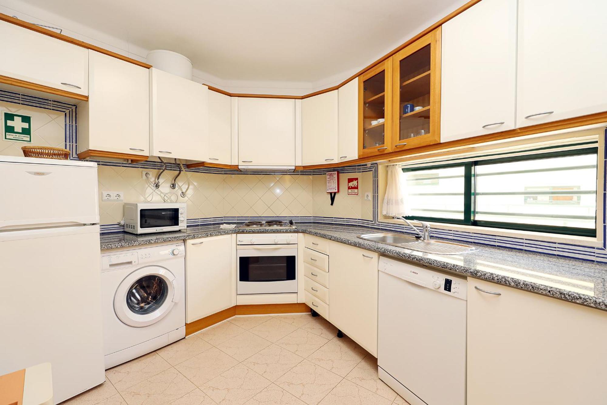 Apartamento Quinta Dos Pinheiros Lagos Exterior foto